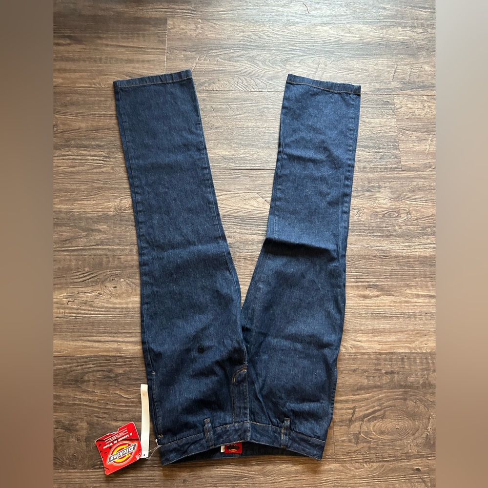 Dickies Woman’s Skater Thrasher Blue Jeans Size 5 NWT’s